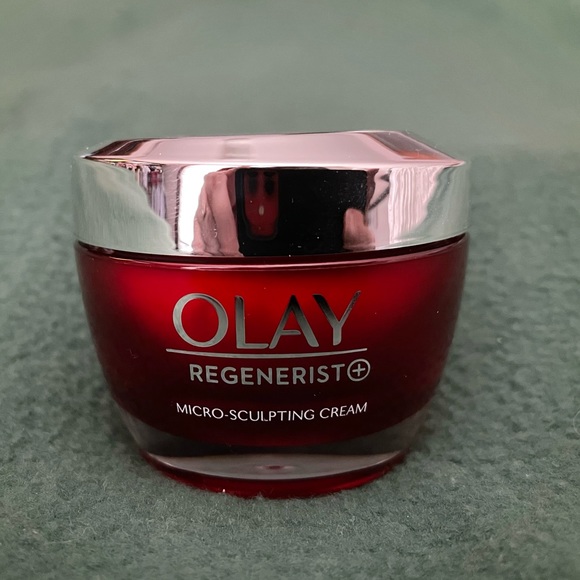 OLAY Other - Olay Regenerist Micro-Sculpting Cream Face Moisturizer